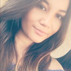 Meet your Posher, Briana